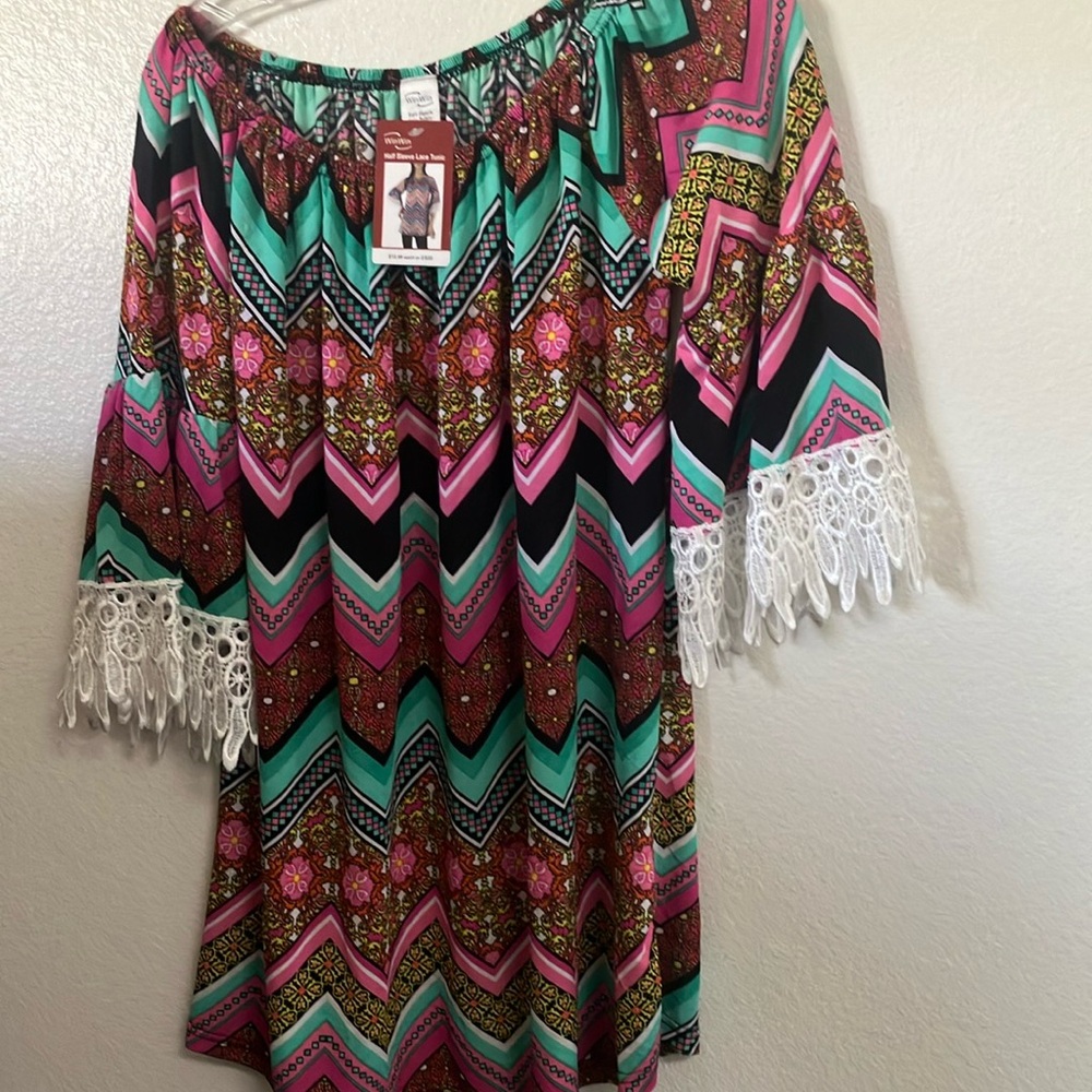 FINAL MARKDOWN NWT win win half sleeve tunic l/xl